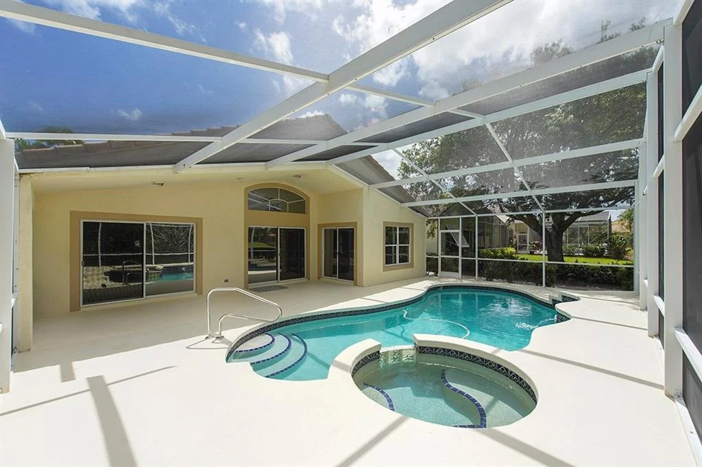 Photo of 7140 SE Twin Oaks Circle