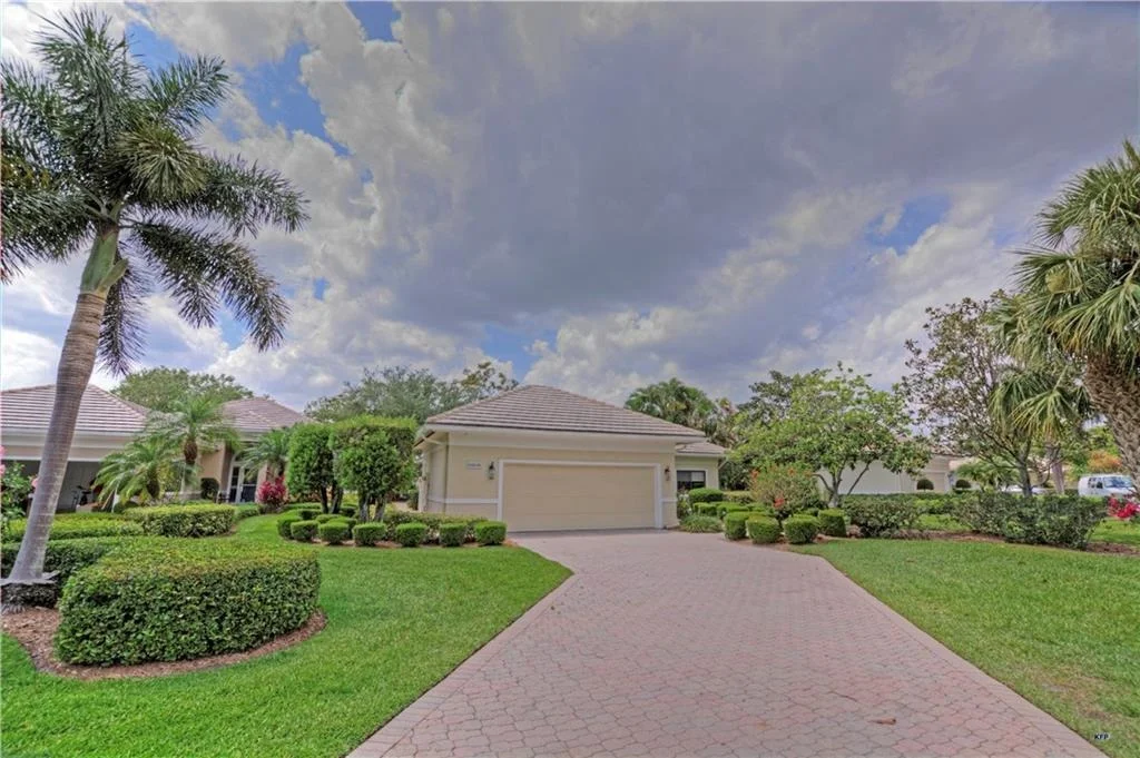 Photo of 6908 SE Pacific Drive