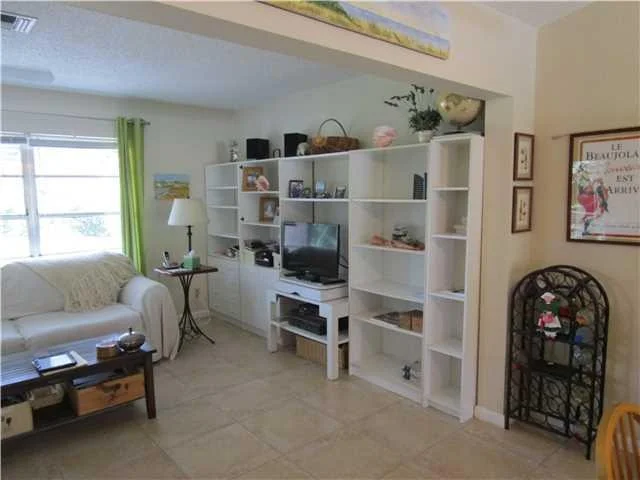 Photo of 155 Village Circle