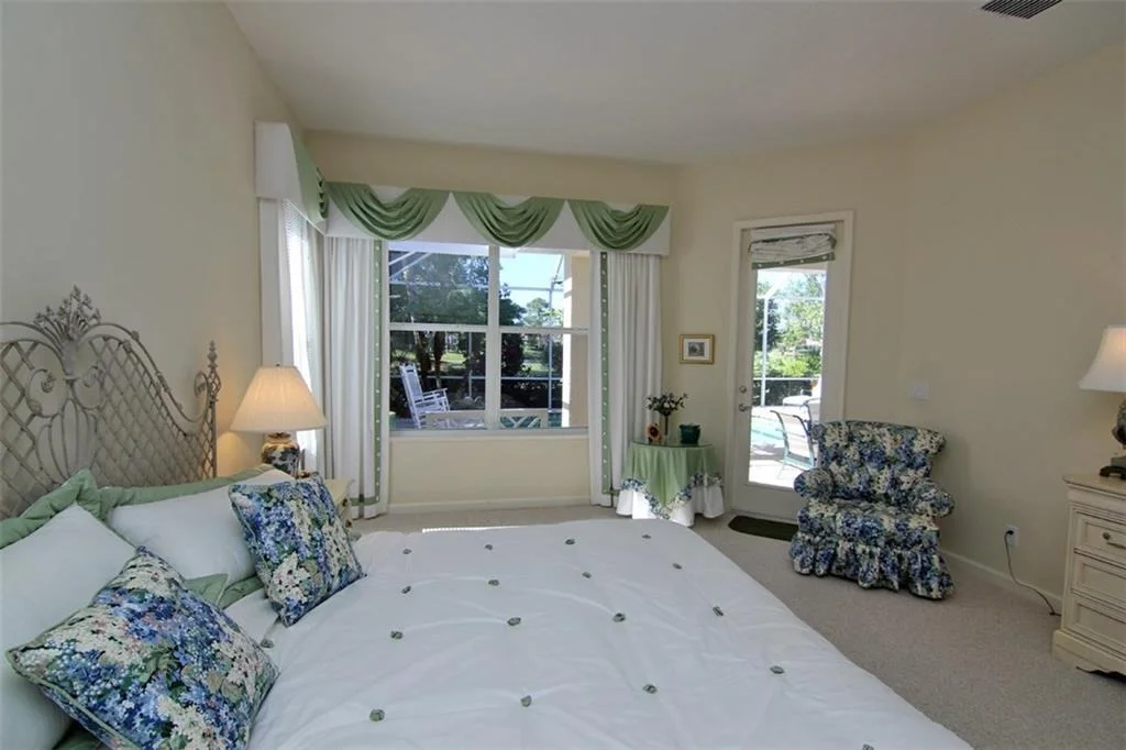 Photo of 4396 SE Coventry Lane