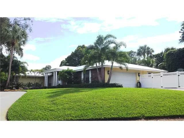Photo of 9 Indialucie Parkway