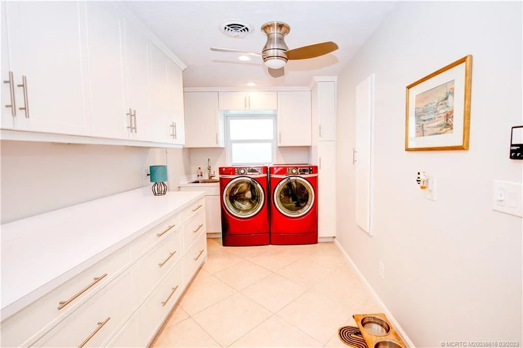 Photo of 3231 SE Fairway W