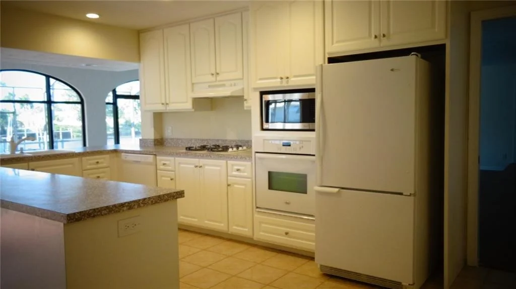 Photo of 1606 NW Pine Lake Drive