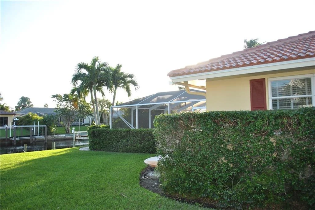 Photo of 3714 SE Fairway East
