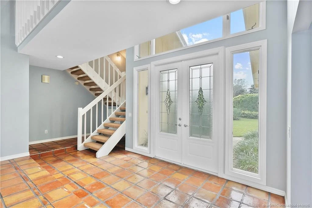 Photo of 6323 SE Farmington Place