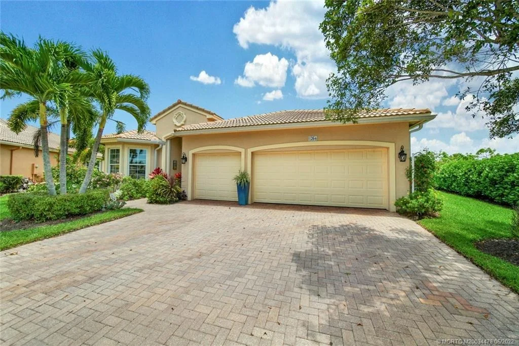 Photo of 1264 SE Illusion Isle Way