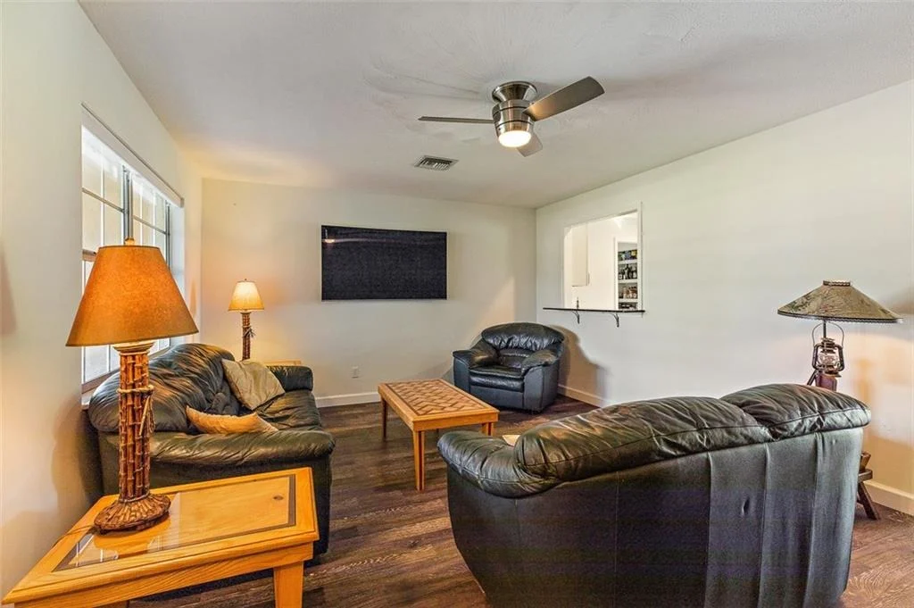 Photo of 6489 SE Lake Circle