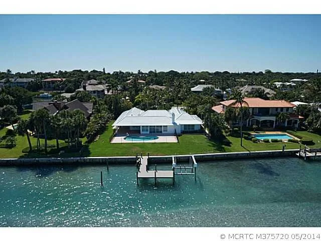 Photo of 24 Island Road
