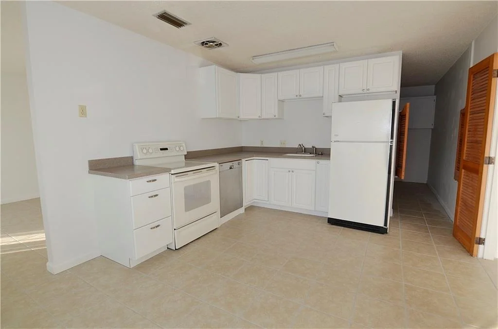 Photo of 5558 SE Avalon Drive