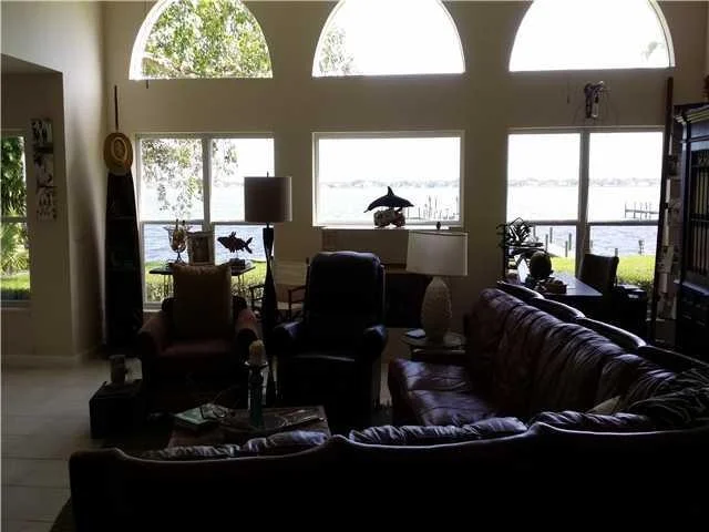 Photo of 900 NE Key Drive