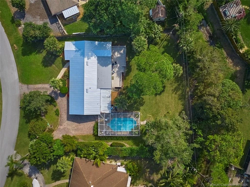 Photo of 2874 NE Rosetree Drive
