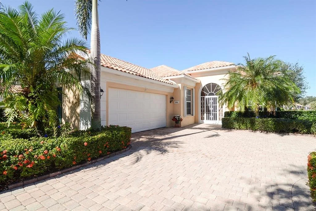 Photo of 1361 SW Balmoral Trace