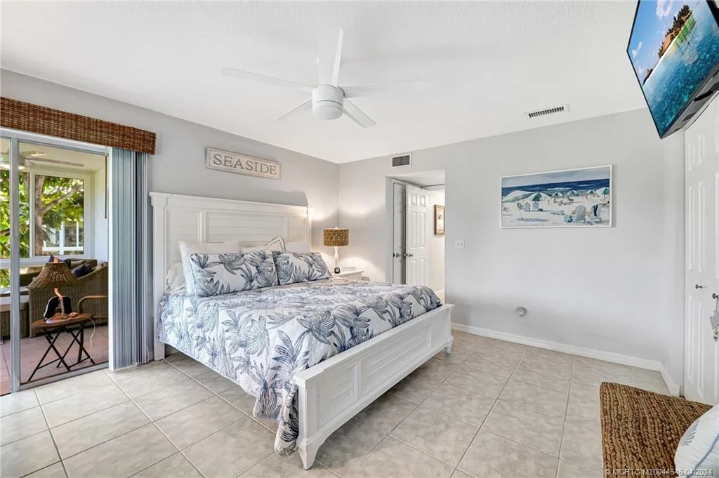 Photo of Unit 186 at 2950 SE Ocean Boulevard