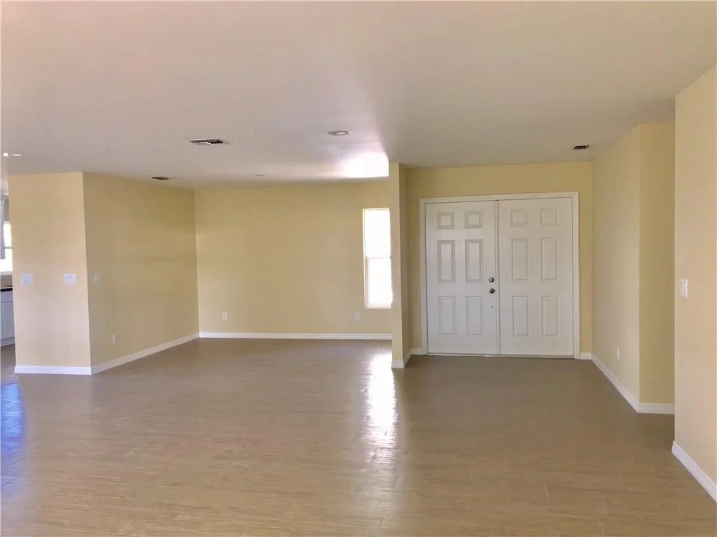 Photo of 1824 SE Granada Lane