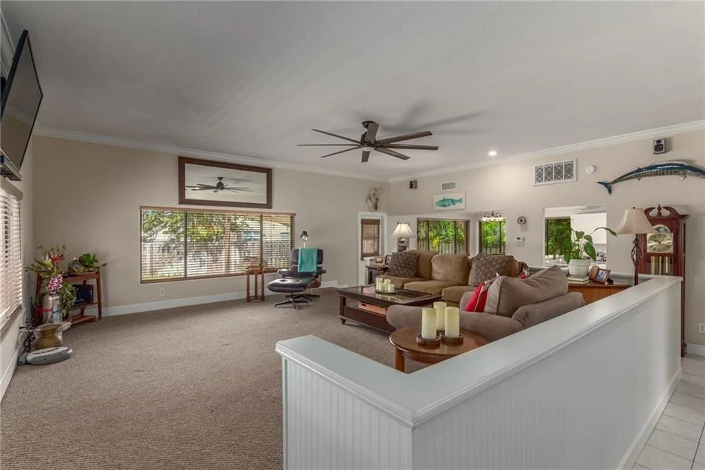 Photo of 323 SE Egret Place