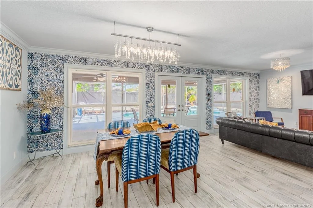 Photo of 308 SW Dyer Drive