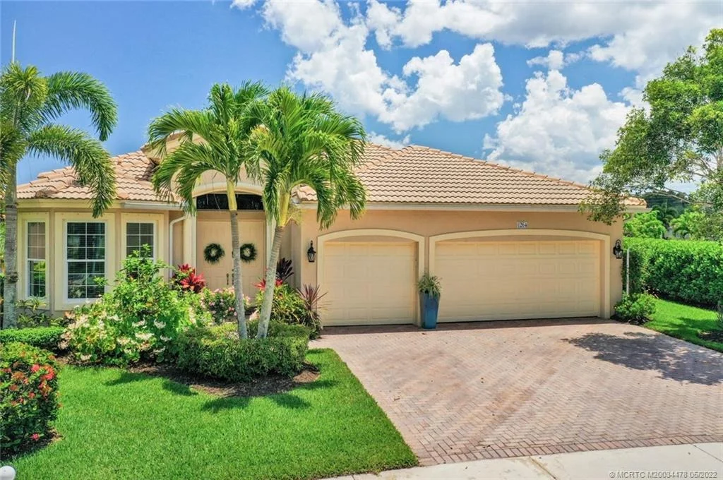 Photo of 1264 SE Illusion Isle Way