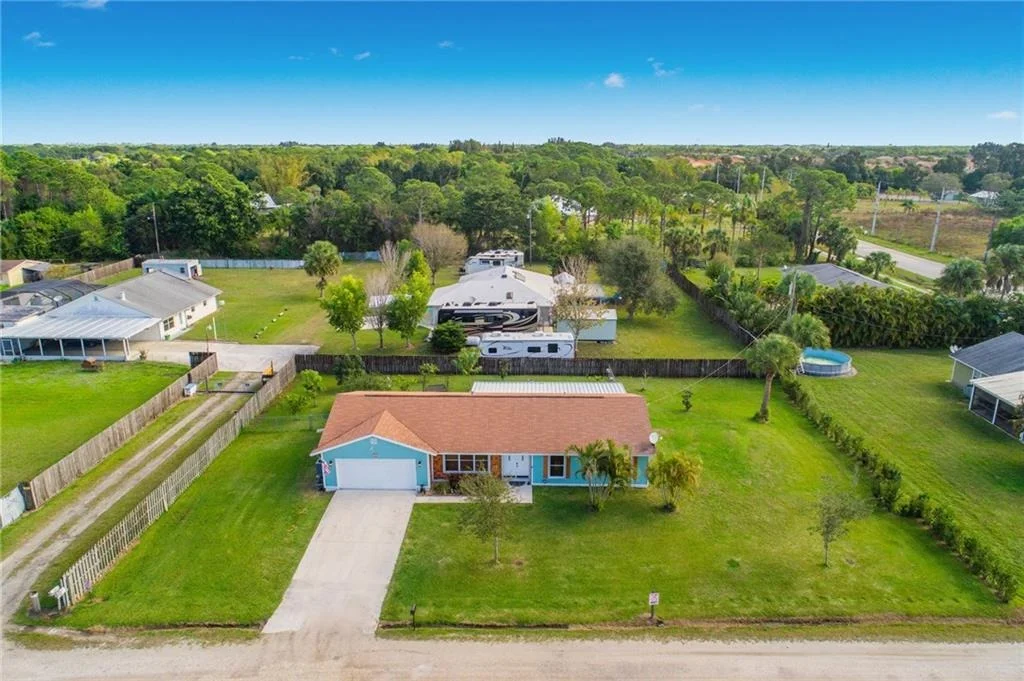 Photo of 6255 SE Highland Road