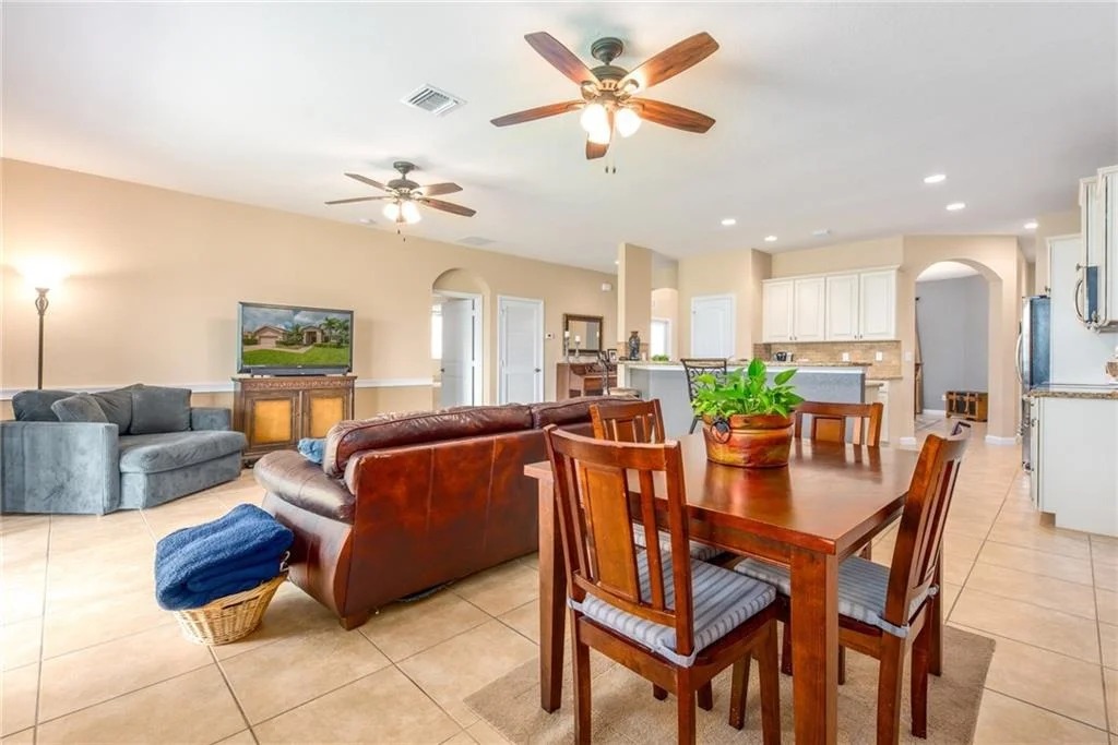 Photo of 1908 NW Waterwillow Way