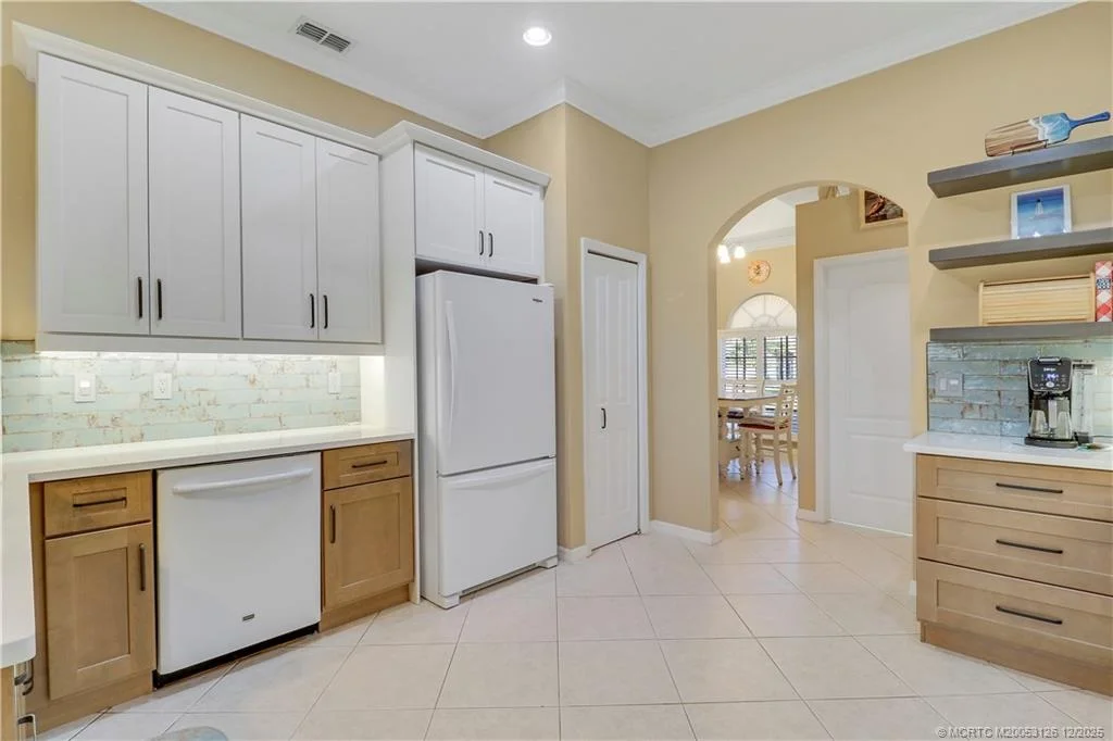 Photo of 2260 Windemere Drive