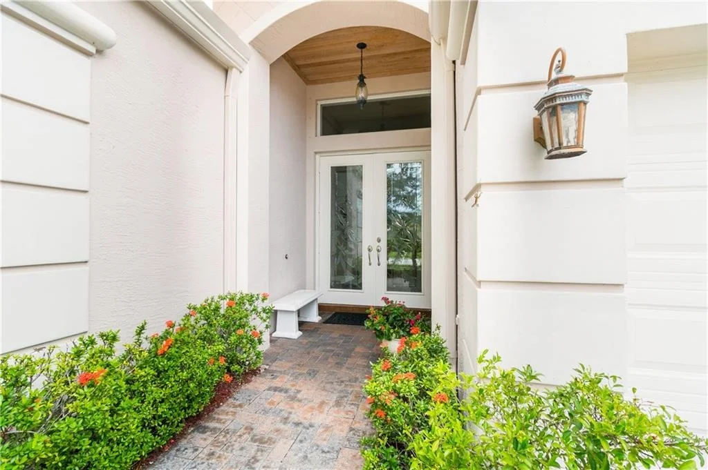 Photo of 1521 SE Legacy Cove Circle