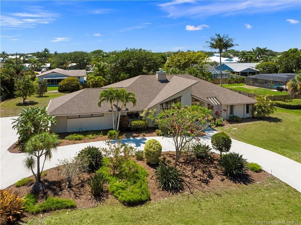 Photo of 5374 SE Inlet Place