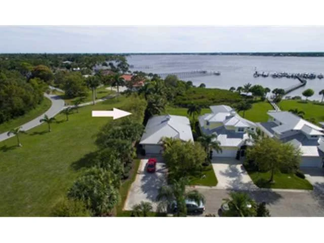 Photo of 2114 NW Plumbago Trail