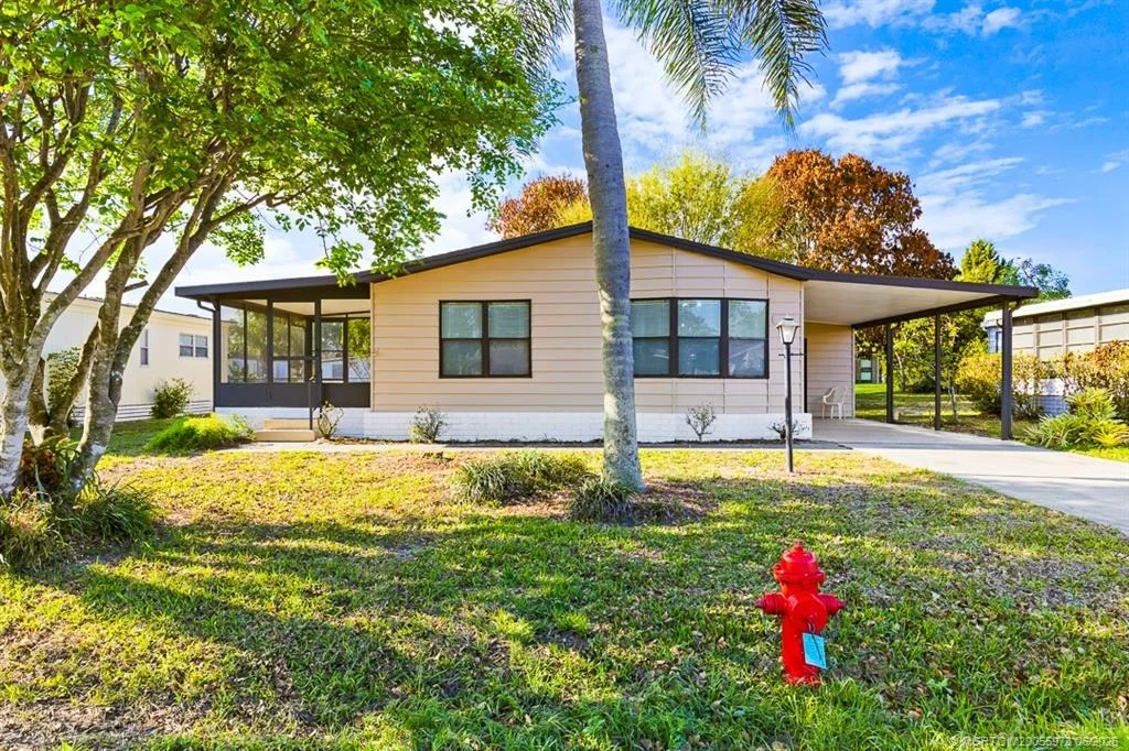 Photo of 2828 SW Toronado Trail