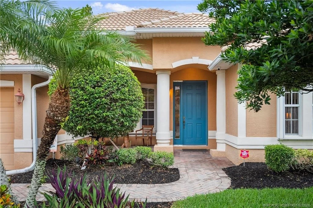 Photo of 2059 SW Panther Trace