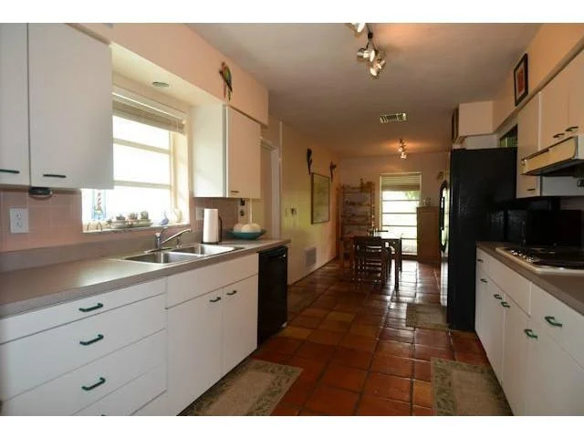Photo of 2375 NW Fork Road