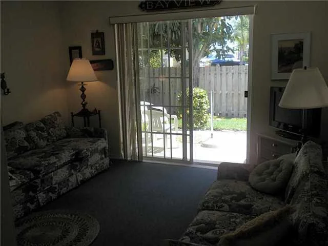 Photo of 5238 SE Major Way