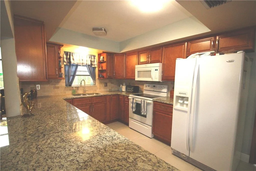 Photo of 3793 SE Fairway East