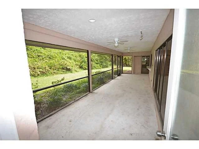 Photo of 3033 SE Quanset Circle