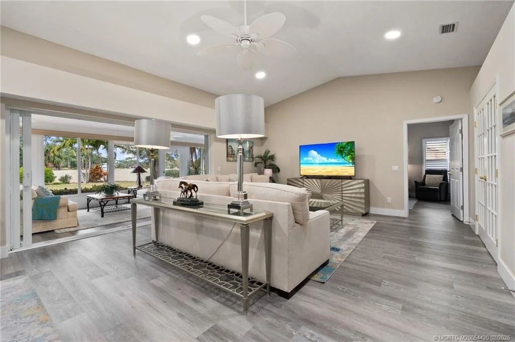 Photo of 1828 SE Coronado Lane