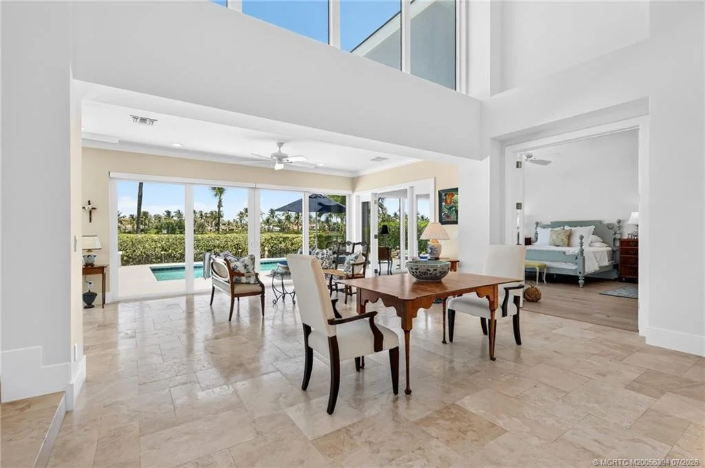 Photo of 6943 SE Harbor Circle