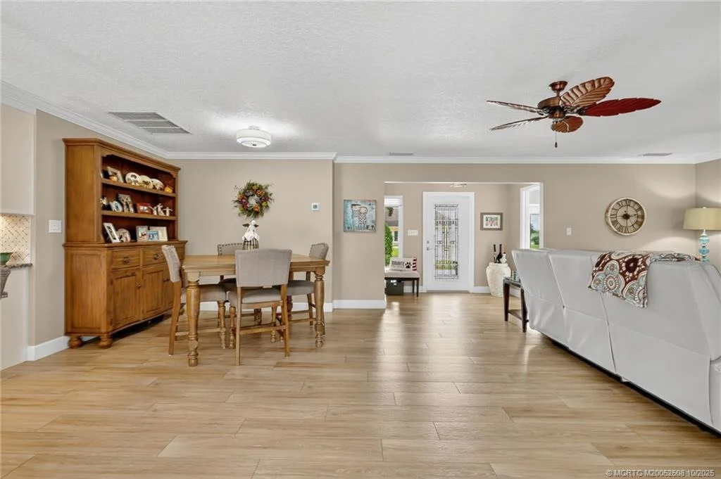 Photo of 3353 SE Fairway E