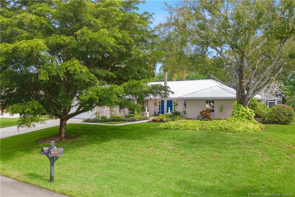 Photo of 3581 SE Court Drive