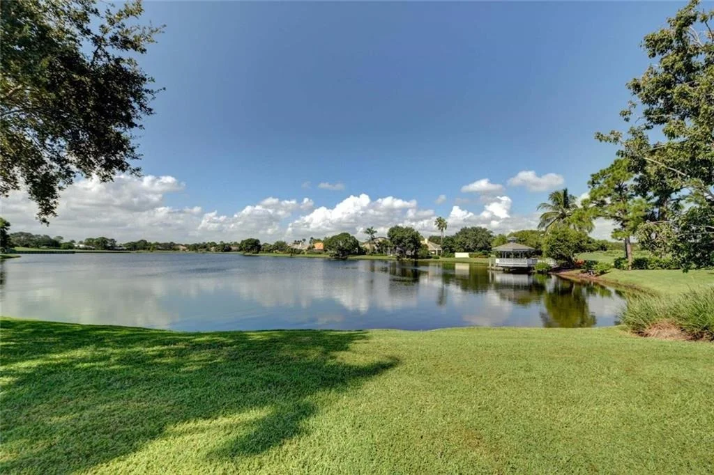 Photo of 3422 SE Cambridge Drive