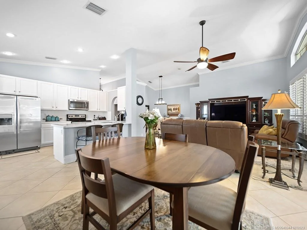 Photo of 1136 SE Westminster Place
