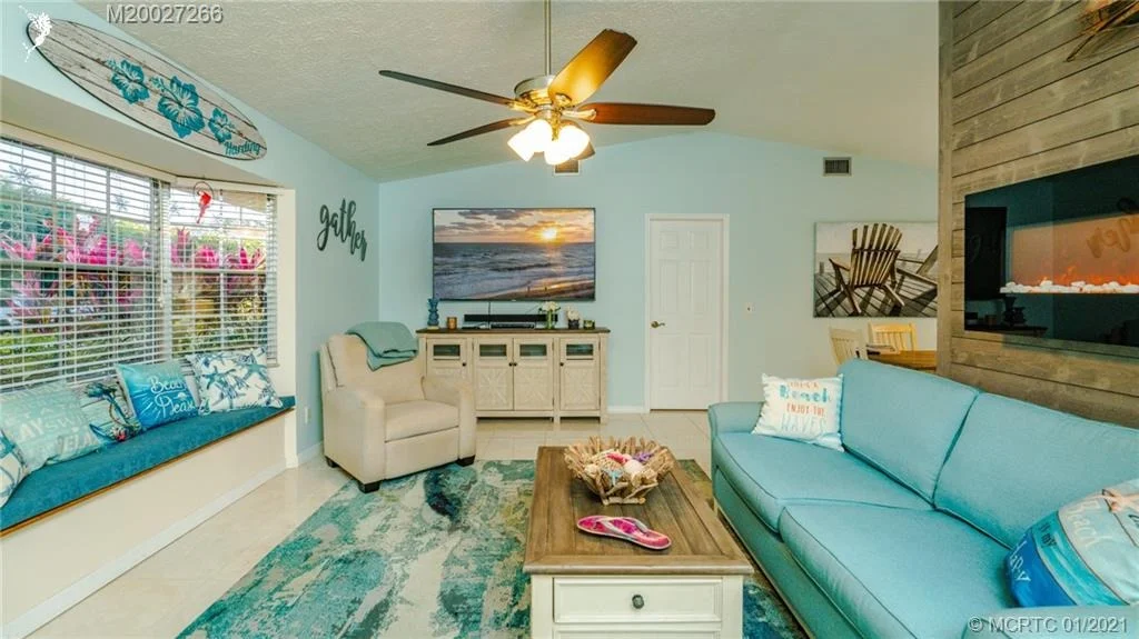 Photo of 7910 SE River Lane
