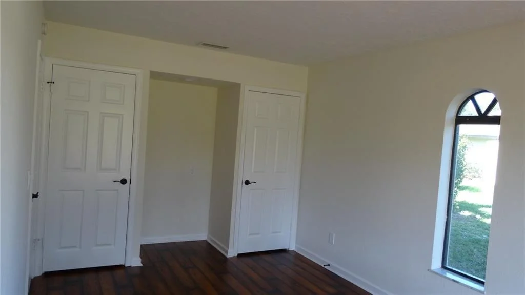 Photo of 1606 NW Pine Lake Drive