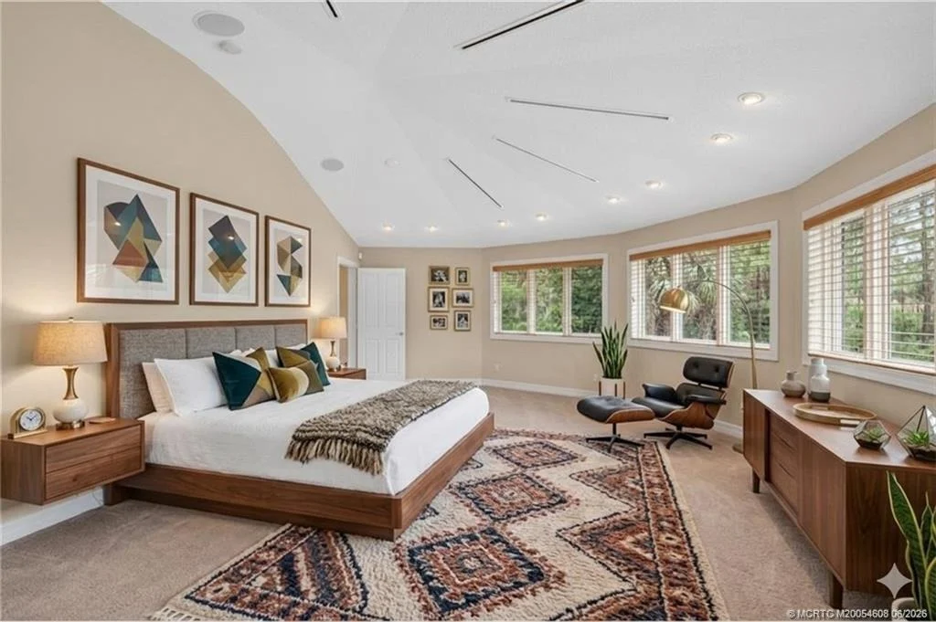 Photo of 9180 SW Star Drive