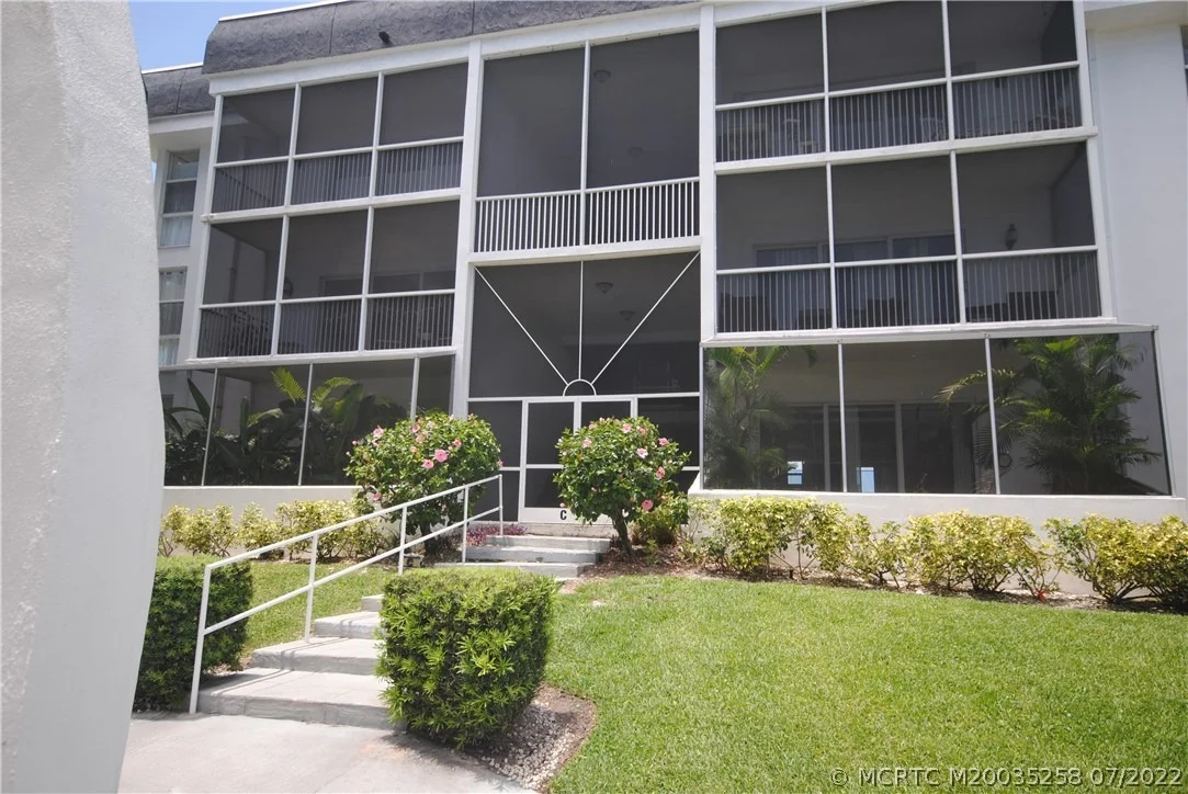 Photo of Unit C3 at 630 SE Ocean Boulevard