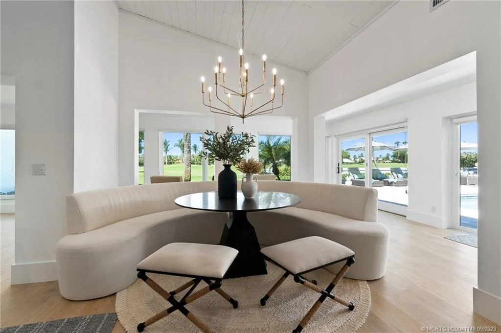 Photo of 6741 SE Harbor Circle