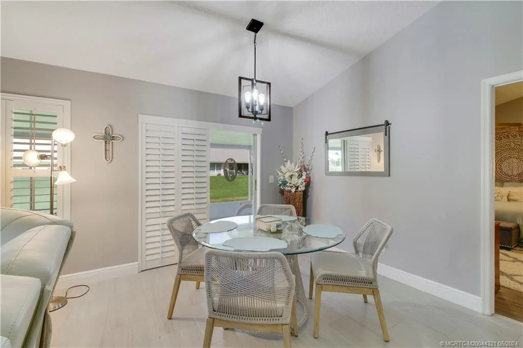 Photo of 120 Adobe Circle