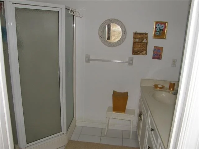 Photo of 2011 Nettles Boulevard