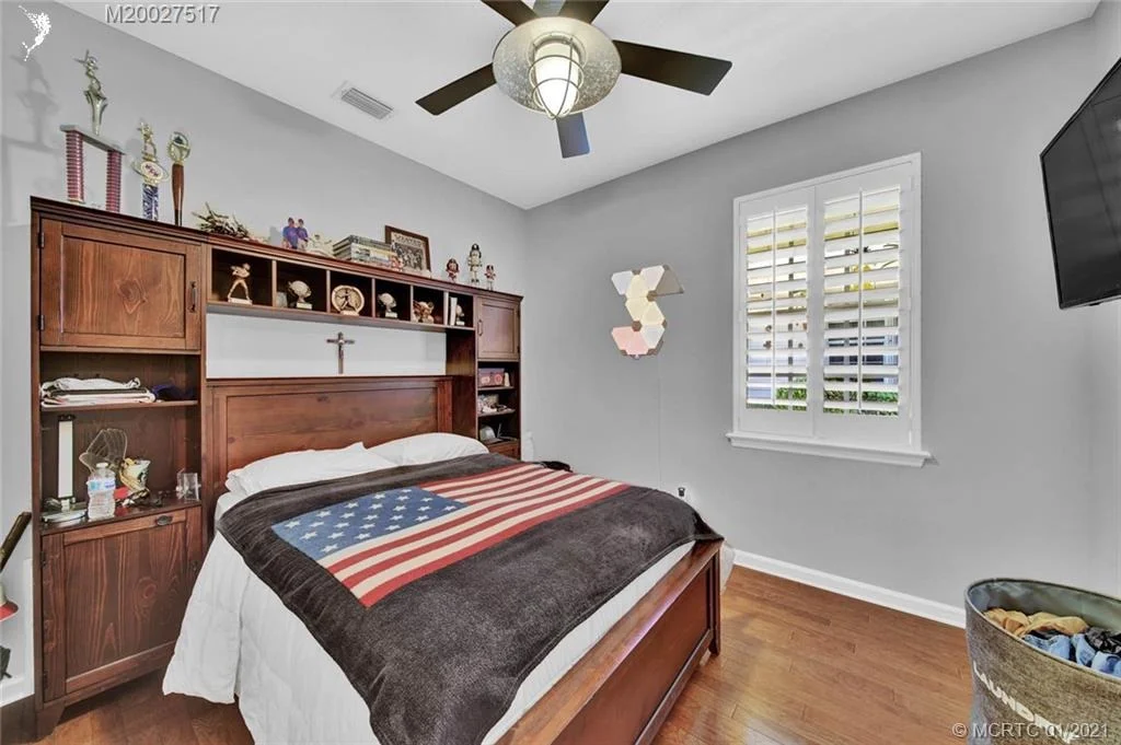 Photo of 1558 SE Tidewater Place