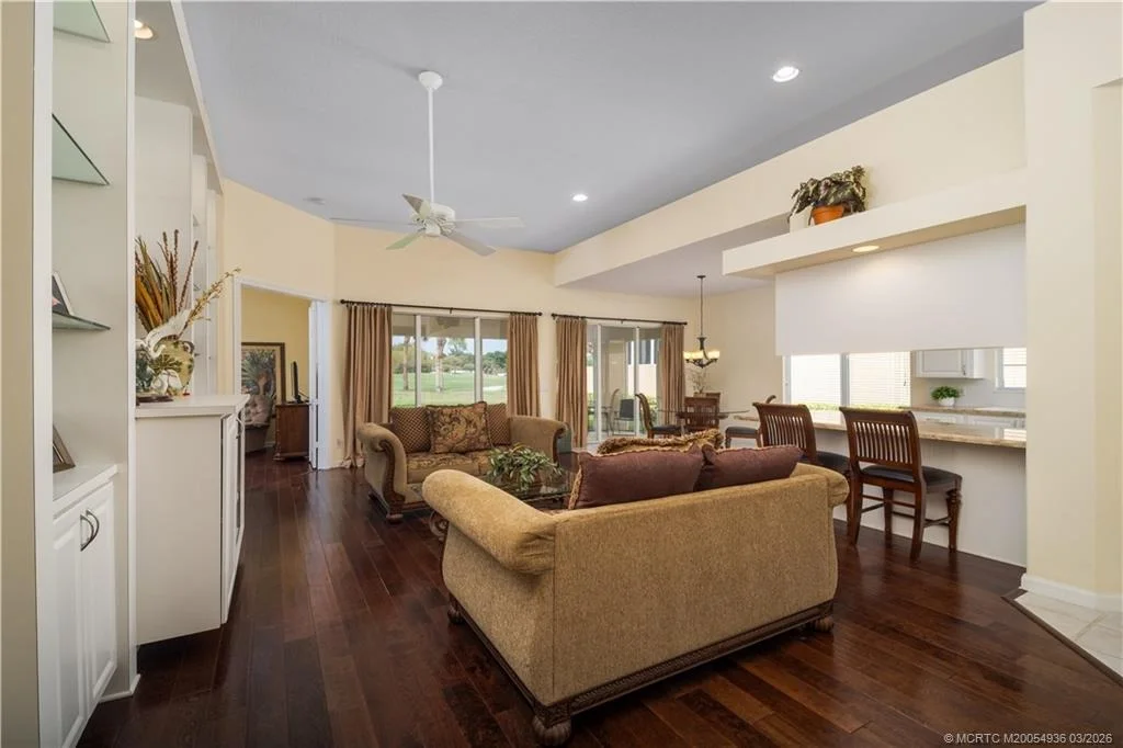 Photo of 1477 SW Eagleglen Place