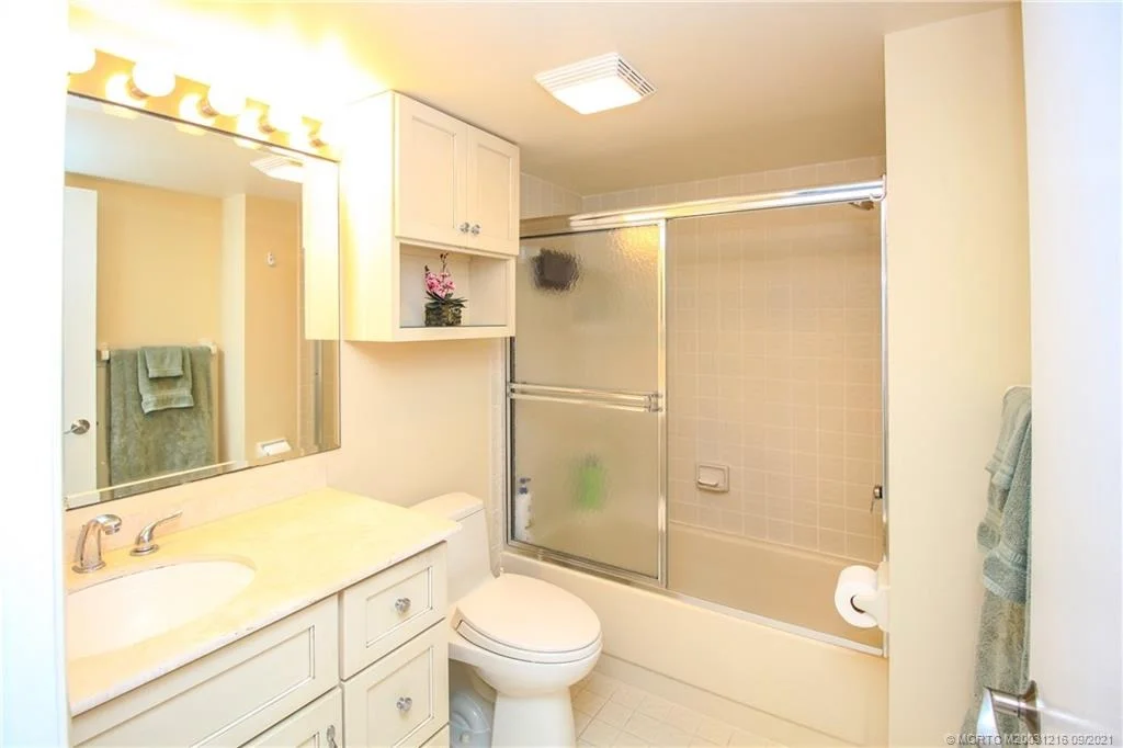 Photo of Unit PHA1 at 3100 N Highway A1A