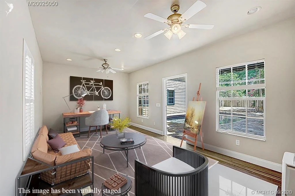 Photo of 228 SE Oriole Avenue